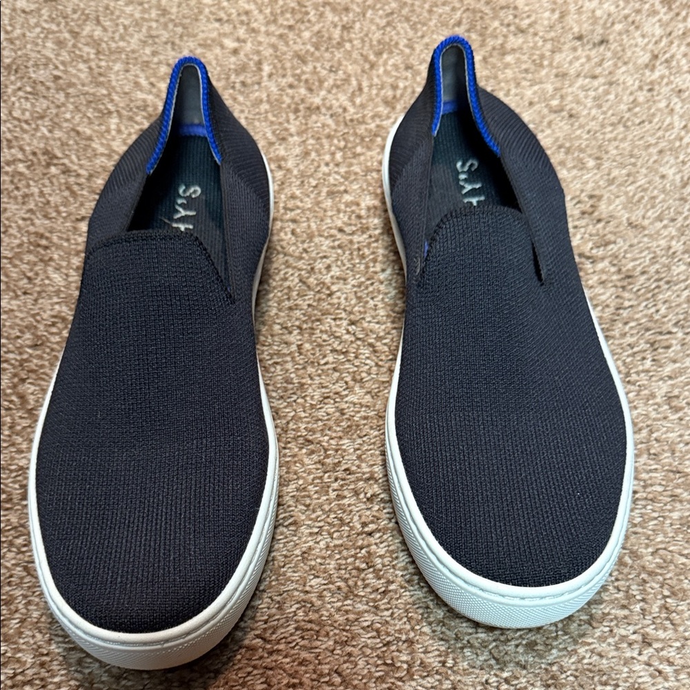 Women’s size 6 black Rothy’s slip on shoes